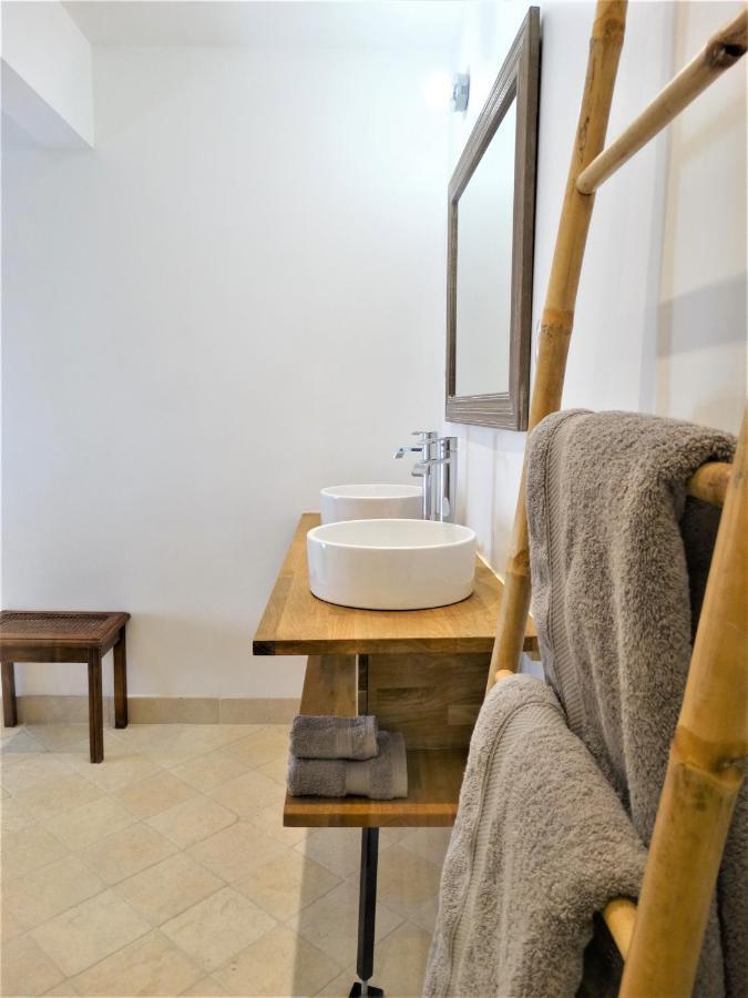 Chateau Montplaisir Charming B&B In Provence Valréas Εξωτερικό φωτογραφία